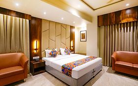 Fabhotel Prime Majhali - Nr D-Mart 30M
